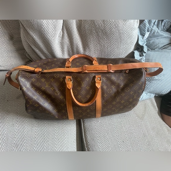 Louis Vuitton Bandolier 55 Authentic - Picture 11 of 16